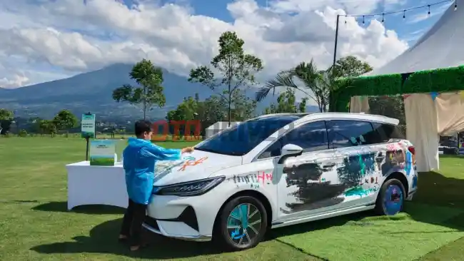 Ultah Meriah! BYD M6 Cetak Penjualan 1.184 Unit dalam 30 Hari